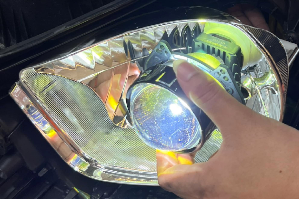 Độ Bi Led Ô Tô Tận Nơi Quận 2 – Chiếu Sáng Mạnh Mẽ