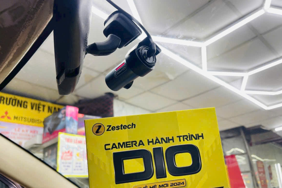 Lắp Camera Hành Trình Zestech Ô Tô Tại Quận 2 Uy Tín