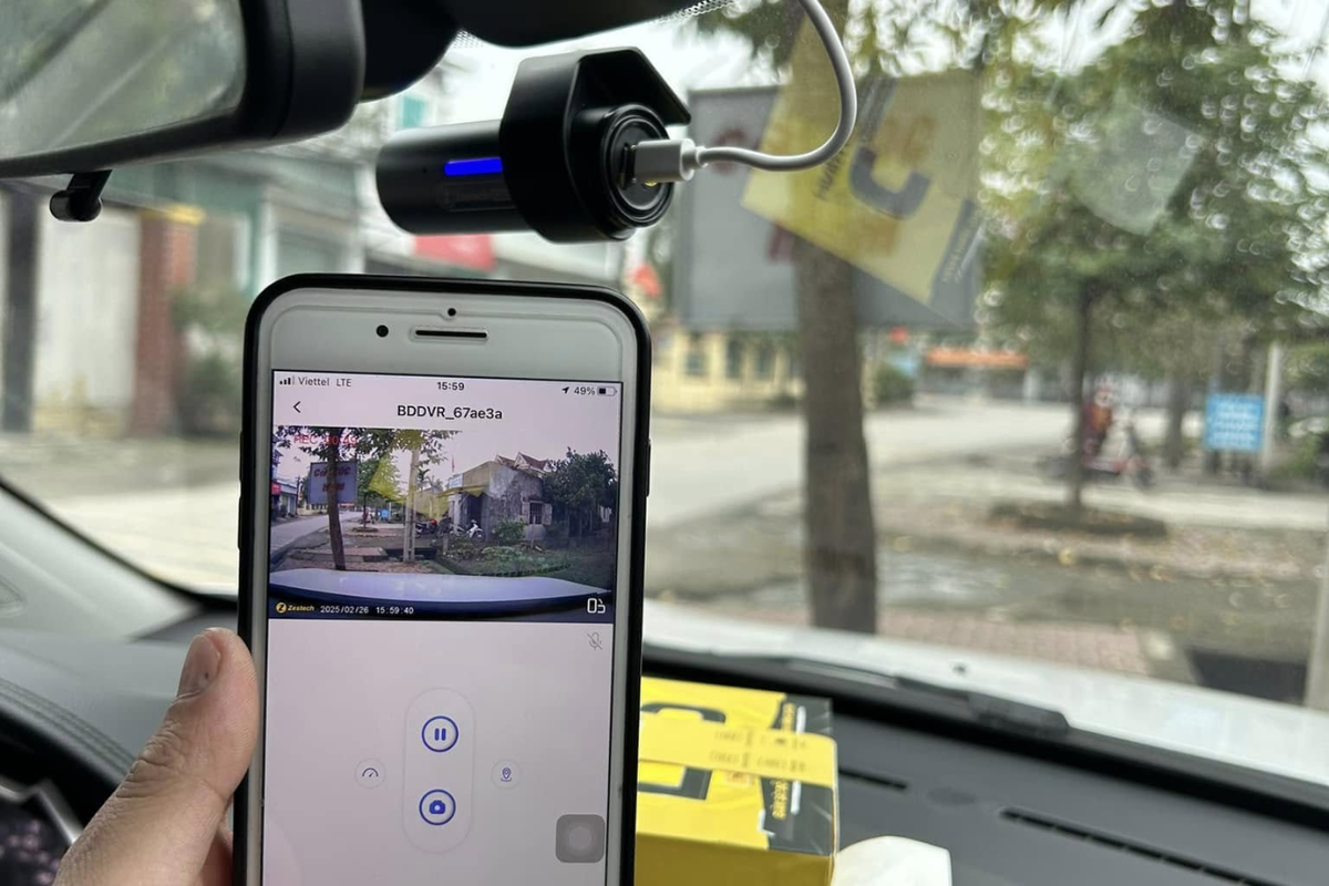 Lắp Đặt Camera Hành Trình Zestech Ô Tô Tại Quận Bình Thạnh