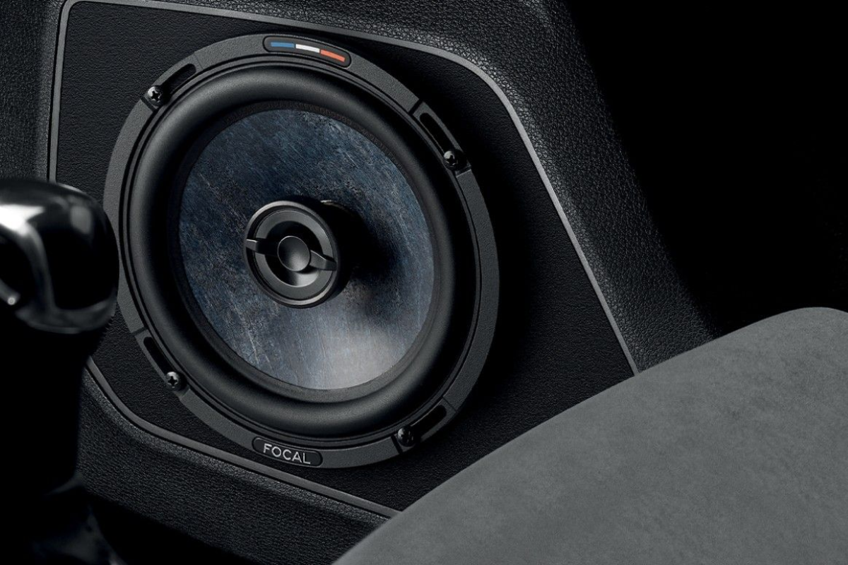 Lắp Đặt Loa Focal Cho Ô Tô Quận 2 Tận Nơi