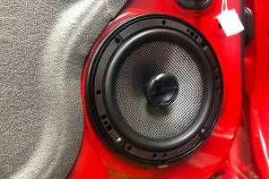 Lắp Đặt Loa Focal Cho Ô Tô Quận 2 Tận Nơi