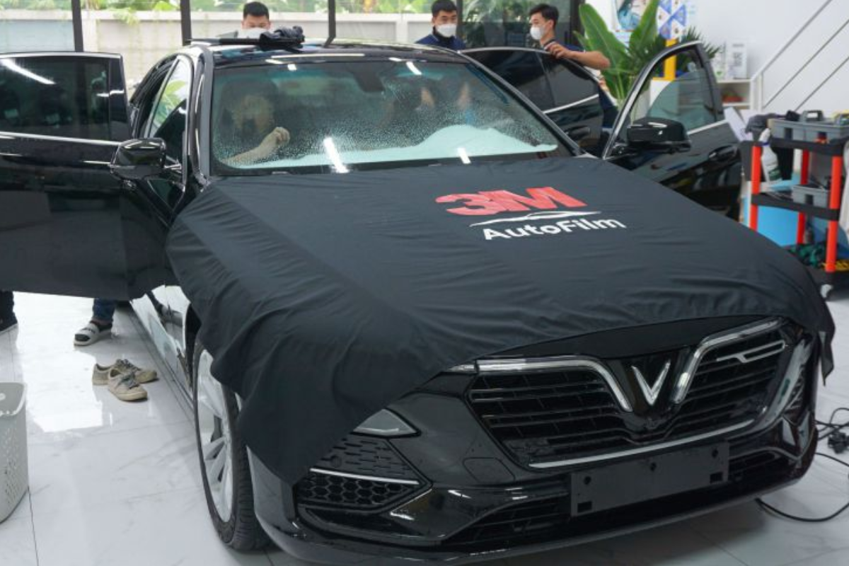 Dán Phim Cách Nhiệt 3M Xe VinFast Minio Green