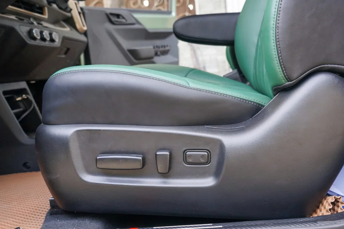 Độ Ghế Chỉnh Điện 4 Hướng Xe VinFast Herio Green Tận Nơi