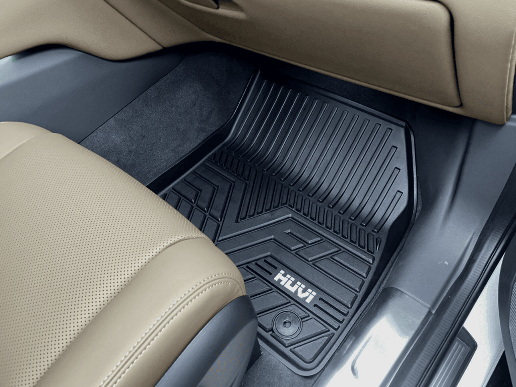 Lắp Đặt Sàn Ô Tô VinFast Limo Green Tại TP.HCM