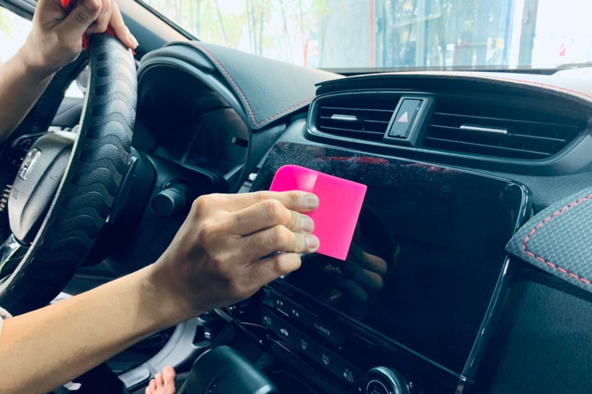 Dán PPF - Phụ Kiện Ngoại Thất Xe Limo Green