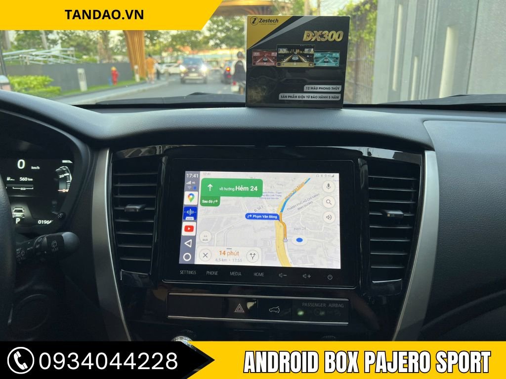 Android box DX300 cho Pajero Sport