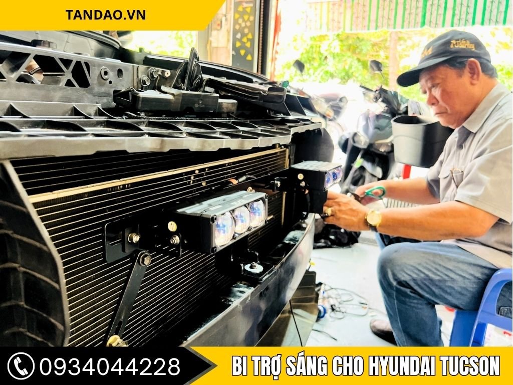 Bi Trợ Sáng Aozoom EX3 Tuson 2021