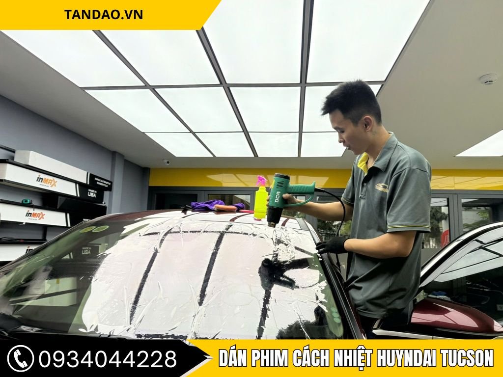Dán Phim Cách Nhiệt Xe Hyundai Tucson – Bảo Vệ Nội Thất
