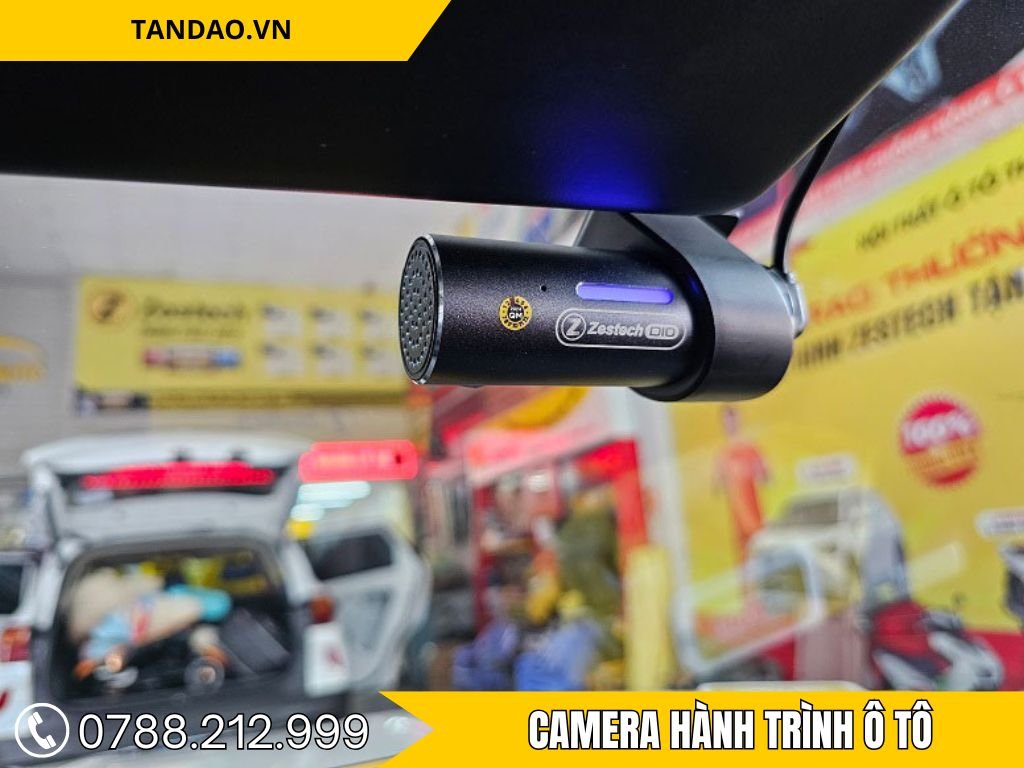 Phụ kiện Hyundai SantaFe 2026: camera hành trình