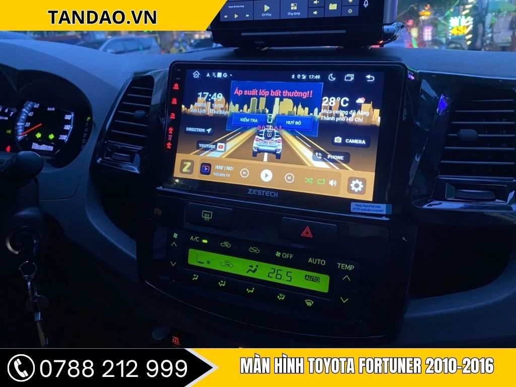 Màn hình Android Toyota Fortuner 2010-2016