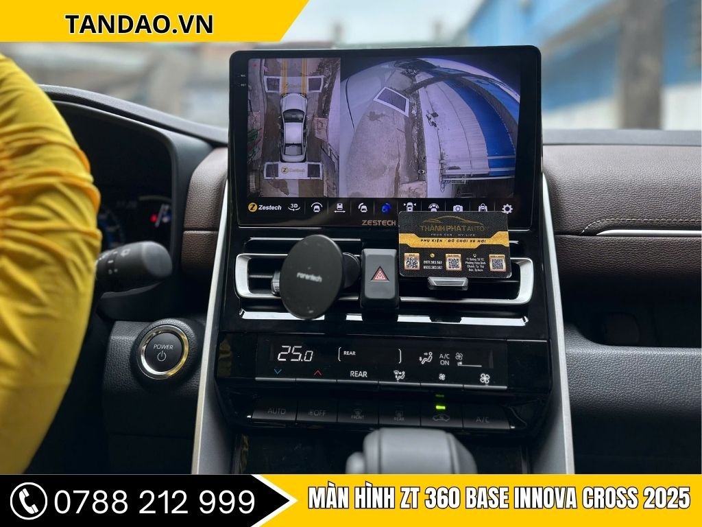Màn hình Z360 Base Innova Cross 2025