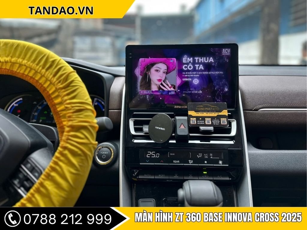 Màn hình Z360 Base Innova Cross 2025