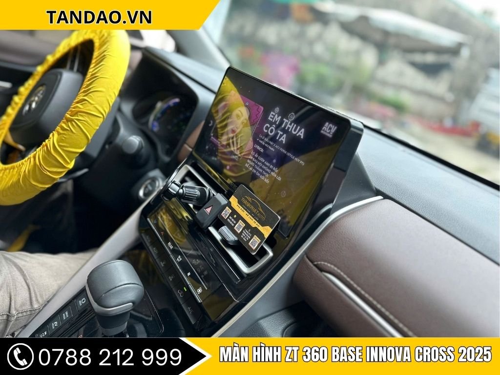Màn hình Z360 Base Innova Cross 2025