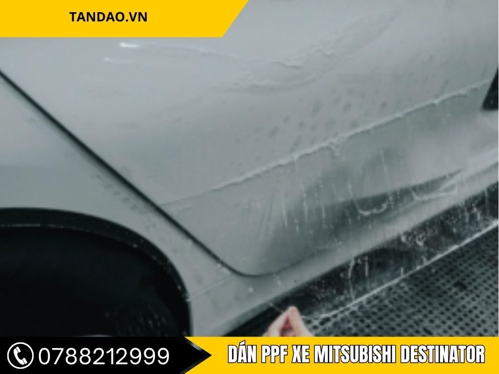 Xe được dán PPF ô tô tại Quận 10 tại Thành Phát Auto, đảm bảo chống đá văng và giữ màu sơn lâu dài.