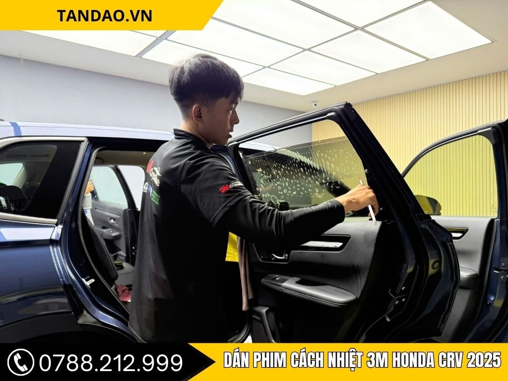 Hinh Ảnh Dán Phim Cách Nhiệt 3M Honda CRV 2025