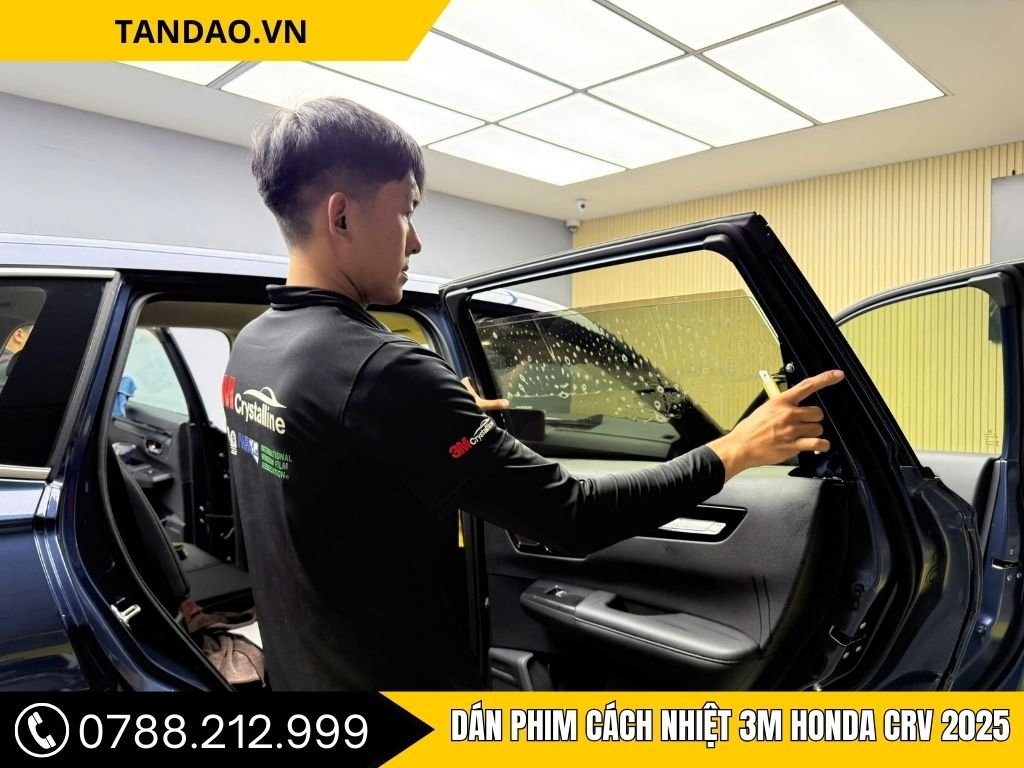 Hinh Ảnh Dán Phim Cách Nhiệt 3M Honda CRV 2025