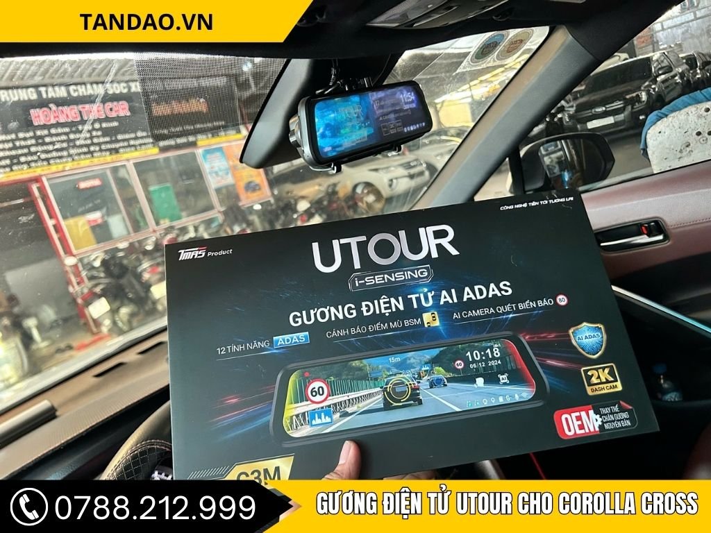 Gương Điện Tử Utour Cho Corolla Cross