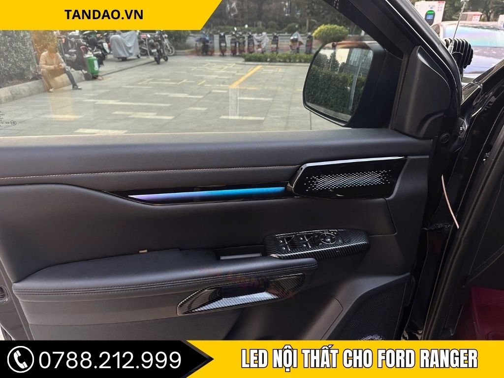 Hình Ảnh Led Nội Thất Cho Ford Ranger