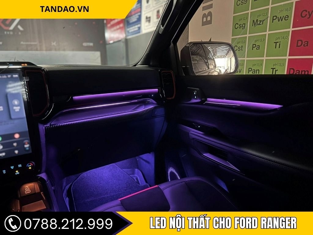 Hình Ảnh Led Nội Thất Cho Ford Ranger