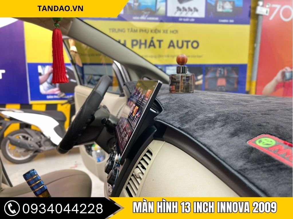 Màn Hình 13 Inch Innova 2009 – Nâng Cấp Mới Mẻ Cho Khoang Lái
