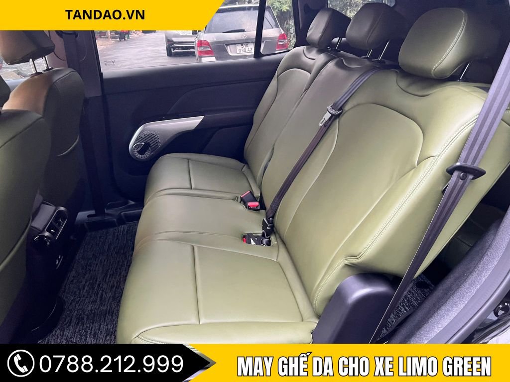 Hình Ảnh May Ghế Da Cho Xe Limo Green