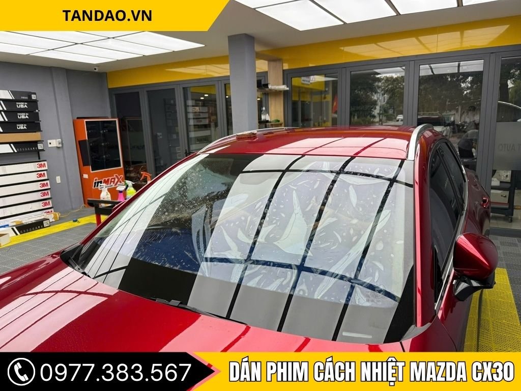 Hình Ảnh Dán Phim Cách Nhiệt Mazda CX30