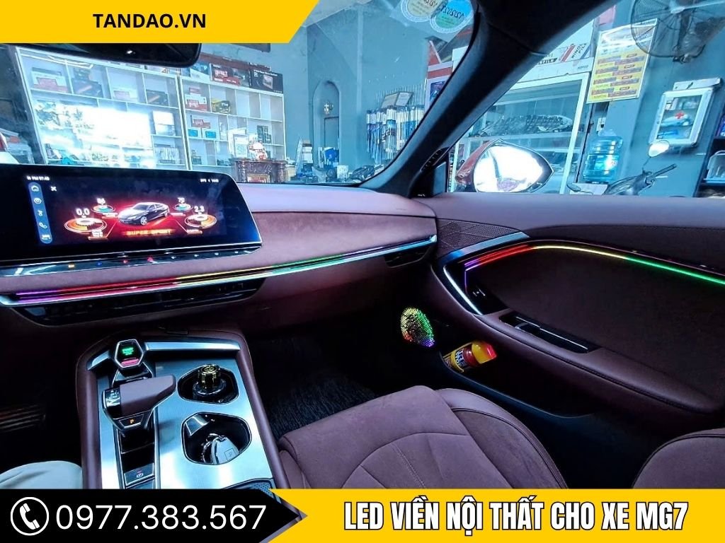 Hình Ảnh Led Viền Nội Thất Cho Xe MG7