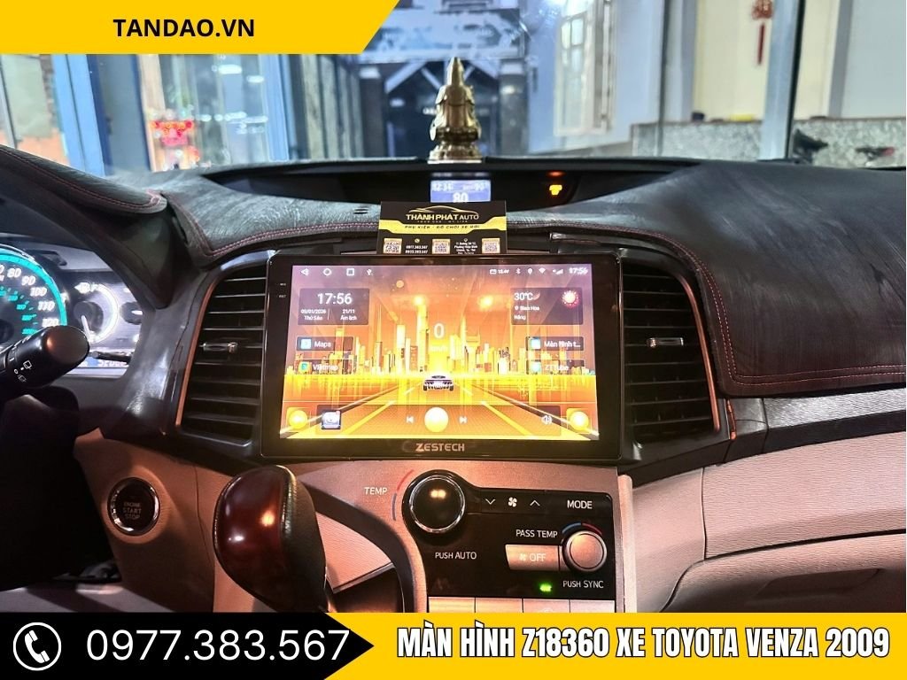 Màn hình Z18360 xe Toyota Venza 2009 lắp thực tế trên taplo, hiển thị giao diện Android Zestech