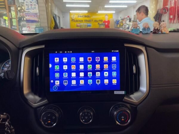 Alternative view of Màn Hình Android Chevrolet Trailblazer 2017 Lắp Đặt Tận Nơi Uy Tín