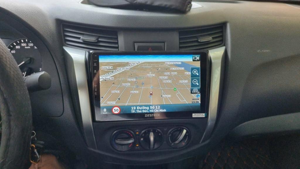Màn Hình Android Nissan Navara 2022 Lắp Đặt Tận Nơi Uy Tín chính hãng 1