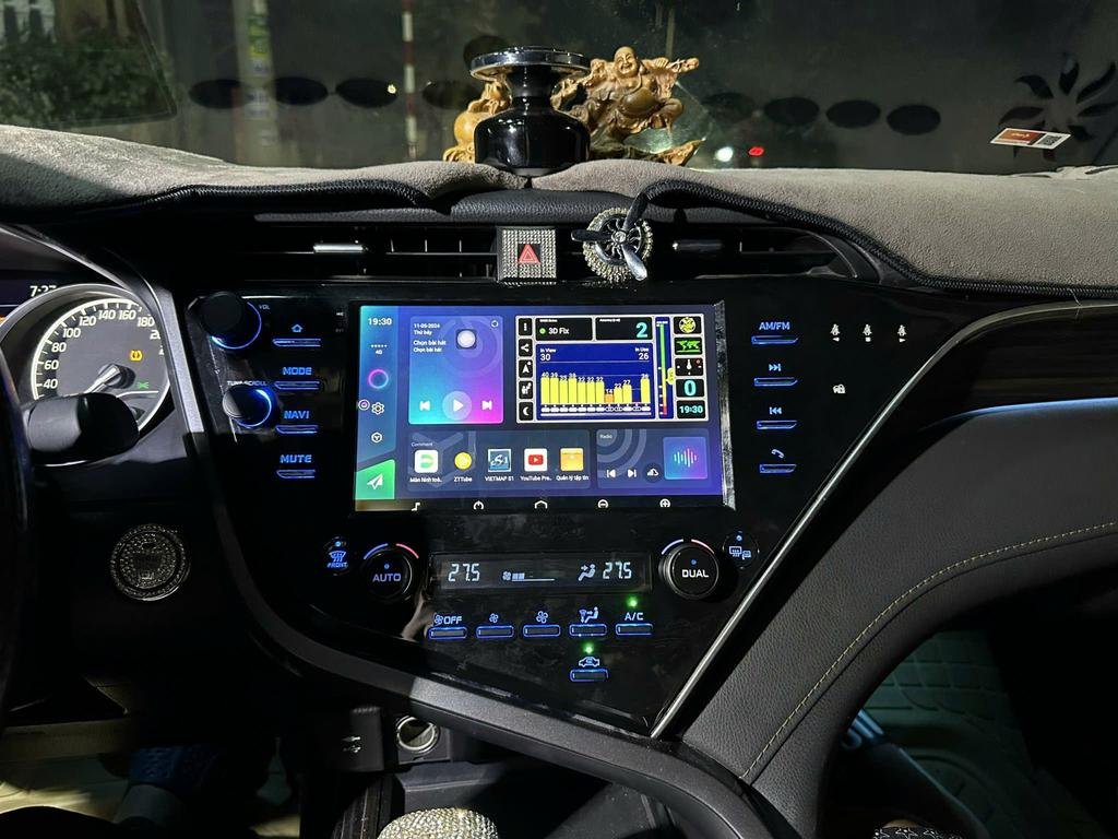 Màn Hình Android Toyota Camry 2022 Lắp Đặt Tận Nơi Uy Tín chính hãng 2