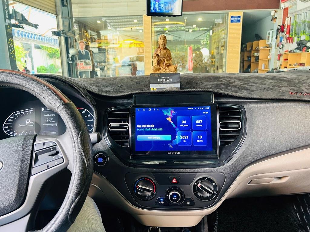 Màn Hình Hyundai Accent 2025 Chính Hãng – Lắp Đặt Tận Nơi Uy Tín chính hãng 1