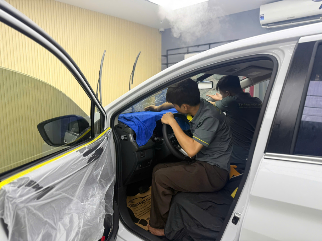 Dán Phim Cách Nhiệt Mitsubishi Xpander 2026 Chính Hãng – Mát Nhanh, Bền Lâu