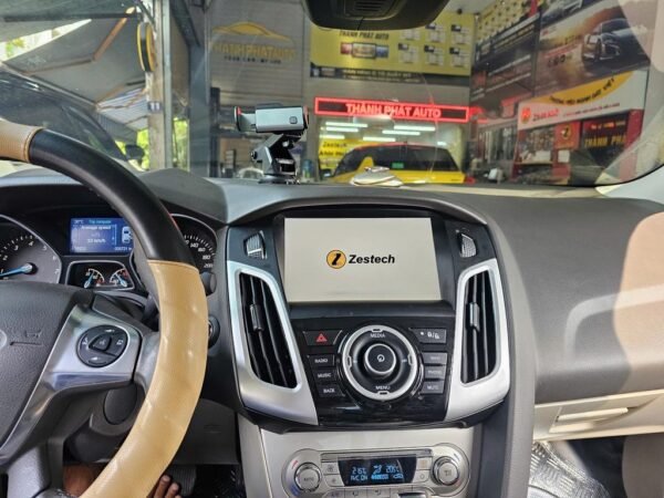 Màn Hình Android Ford Focus 2015 Lắp Đặt Tận Nơi Uy Tín