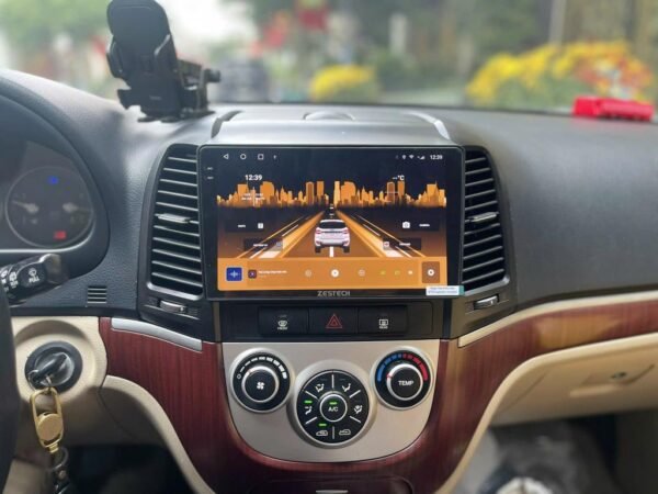 Màn Hình Android Hyundai Santafe 2007 Lắp Đặt Tận Nơi Uy Tín