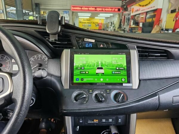 Alternative view of Màn Hình Android Toyota Innova 2020 Lắp Đặt Tận Nơi Uy Tín TPHCM