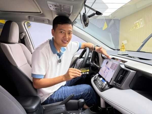 Màn Hình Android Toyota Rav4 2008 Lắp Đặt Tận Nơi Uy Tín