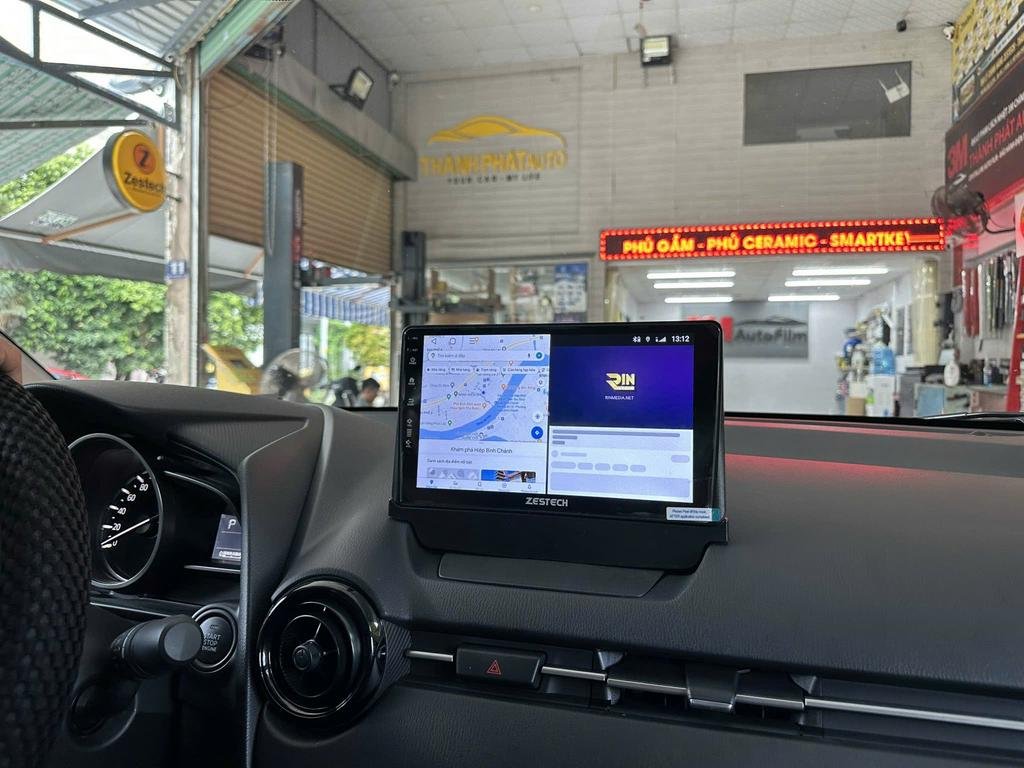 Màn Hình Mazda 2 2024 Chính Hãng Lắp Đặt Tận Nơi Uy Tín chính hãng 2