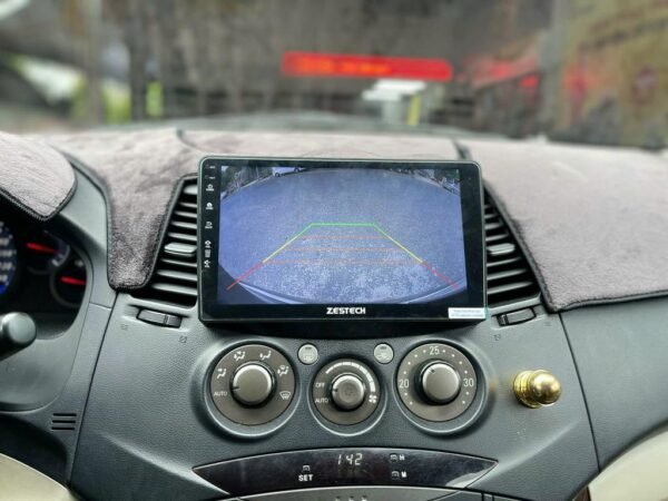 Alternative view of Màn Hình Mitsubishi Grandis 2011 Chính Hãng - Lắp Đặt Tận Nơi Uy Tín