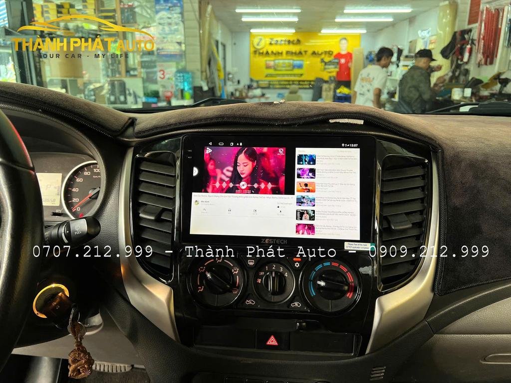 Màn Hình Mitsubishi Triton 2024 Android Cao Cấp Lắp Đặt Tận Nơi chính hãng 1