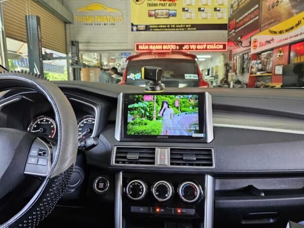 Màn Hình Mitsubishi Xpander 2019 Lắp Đặt Tận Nơi Uy Tín