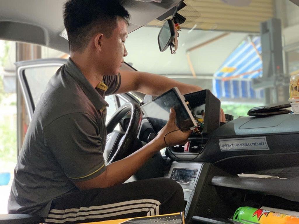 Màn Hình Toyota Avanza 2024 Lắp Đặt Tận Nơi Uy Tín chính hãng 4