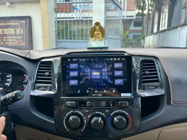 Alternative view of Màn Hình Toyota Fortuner 2011 Lắp Đặt Tận Nơi Uy Tín Giá Tốt