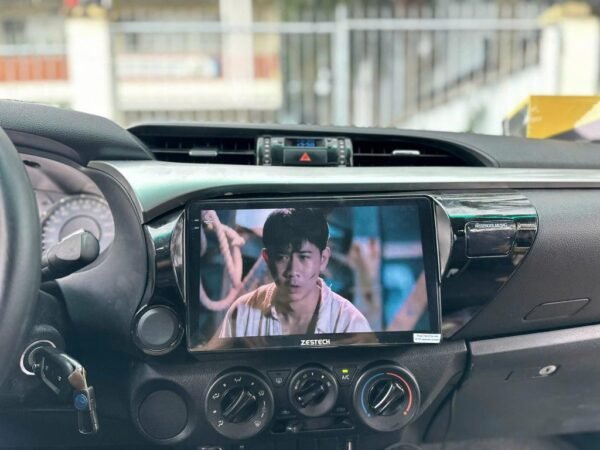 Alternative view of Màn Hình Toyota Hilux 2021 Android Cao Cấp Lắp Đặt Tận Nơi