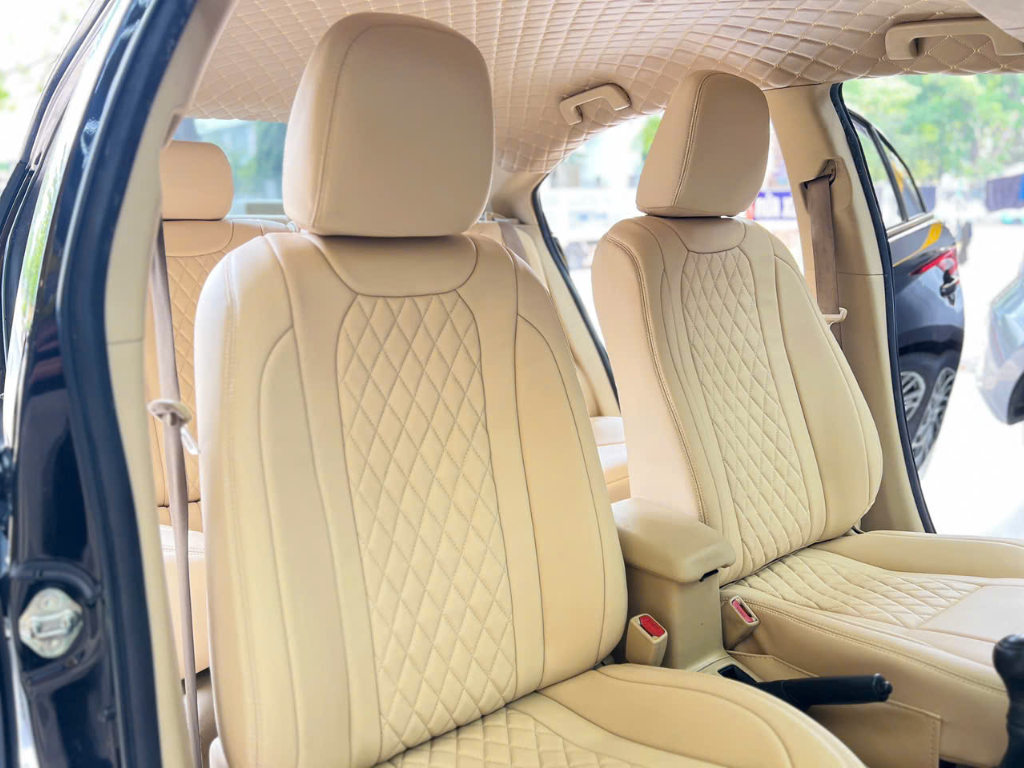 Bọc ghế da Vios