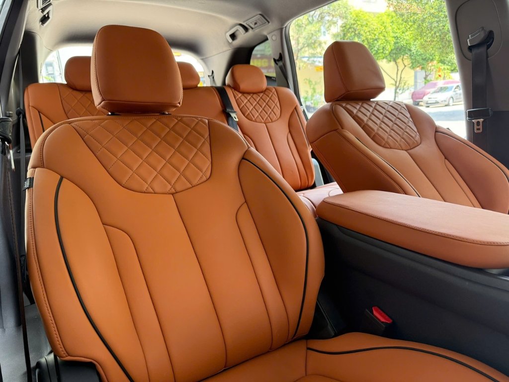 Bọc Ghế Da Limo Green Giúp Nội Thất Xe Hiện Đại Hơn