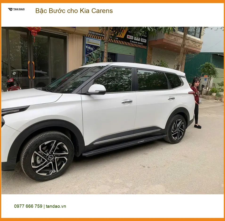 Anh Minh Khang lắp Bậc Bước chính hãng cho Kia Carens tại Quận 2 ảnh thực tế 2
