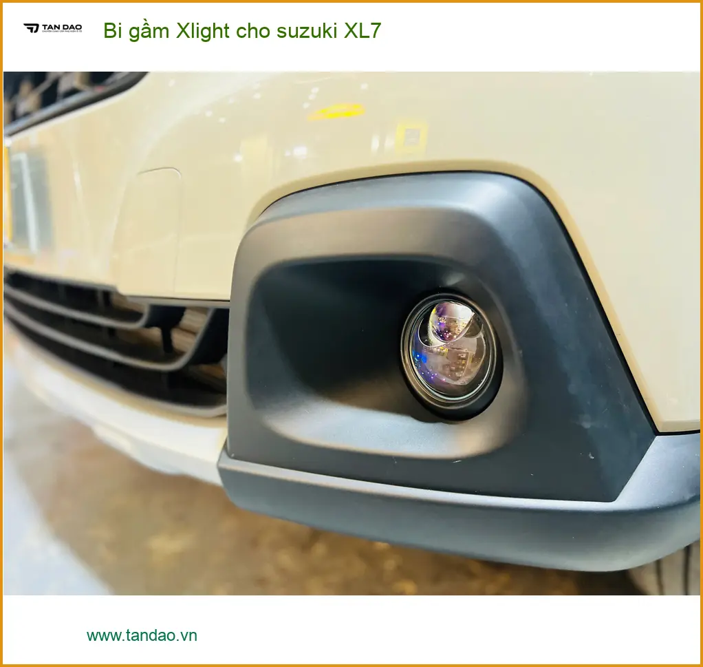Chú Sơn lắp Bi gầm Xlight cho Suzuki XL7 tại Quận 9 vì đèn zin quá yếu