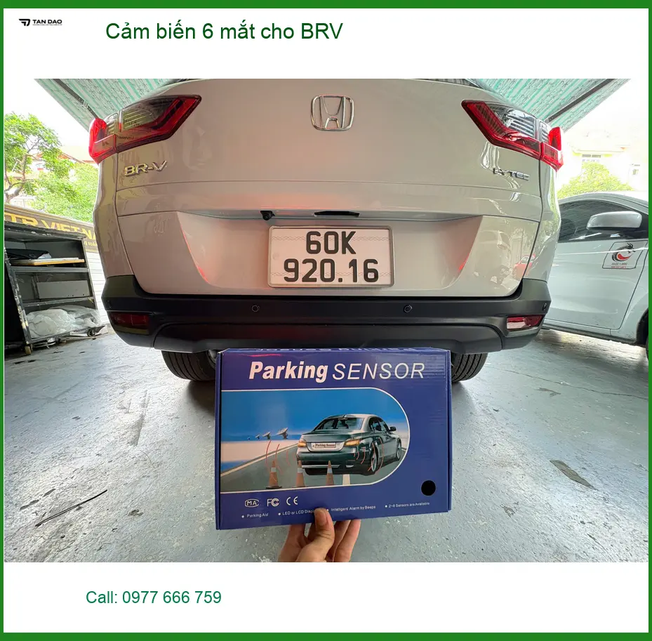Anh Dũng lắp cảm biến 6 mắt cho BRV tại Quận 12 để an tâm lùi xe trong phố đông ảnh thực tế 3