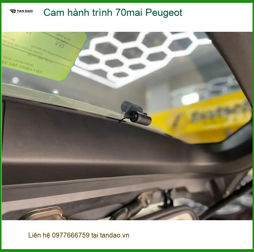 Anh Khôi lắp Cam hành trình 70mai Peugeot 3008 ở Quận 12 để ghi lại mọi khoảnh khắc ảnh thực tế 5